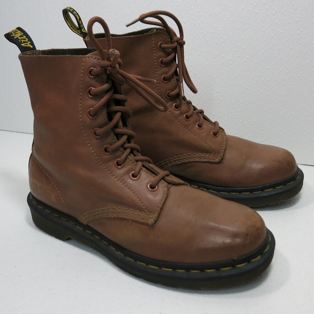 Dr. Martens UK 6 Leather Boots Footwear Shoes Men's Botas Calsado Shoes US 7 - Picture 2 of 8